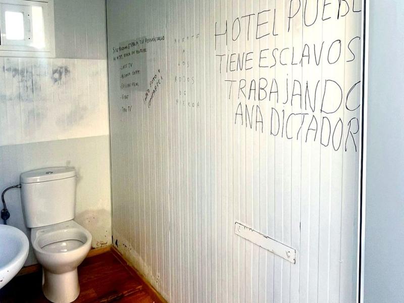 El PSOE denuncia el mal estado de conservación de los baños públicos